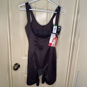 Shapewear L Black NWT